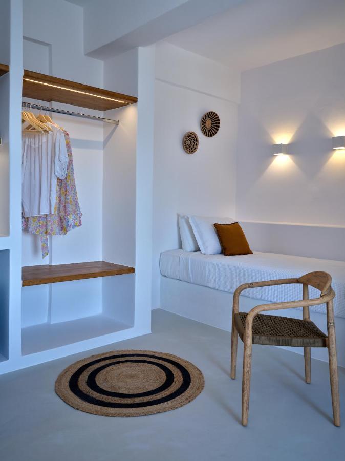 Aparthotel Paros Five Senses Esterno foto